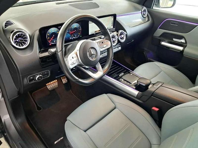 Usado Mercedes GLA200 150 CV (110 kW) 2023 Gris SUV