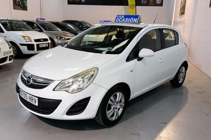 Usado Opel Corsa Edition 55 CV (40 kW) 2013 Blanco Berlina