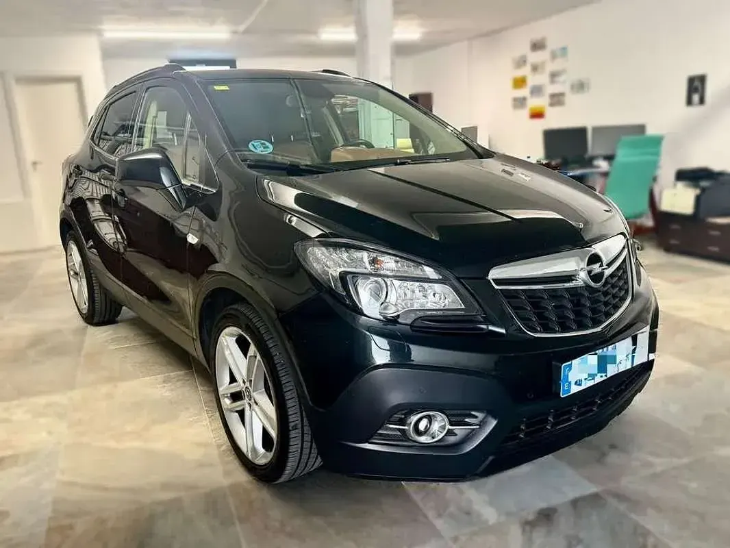 Usado Opel Mokka Excellence 136 CV (100 kW) 2015 Negro SUV