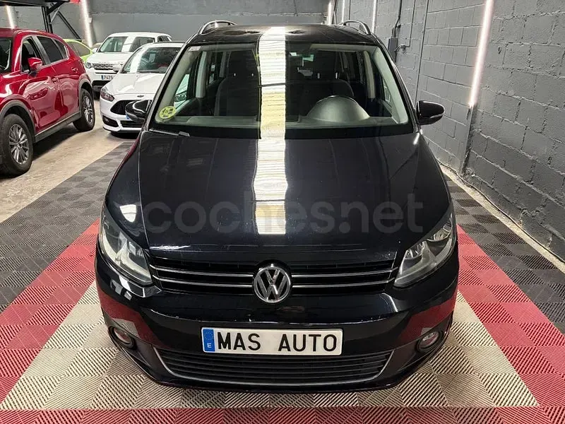 Usado VW Touran Edition 105 CV (77 kW) 2011 Negro Monovolumen