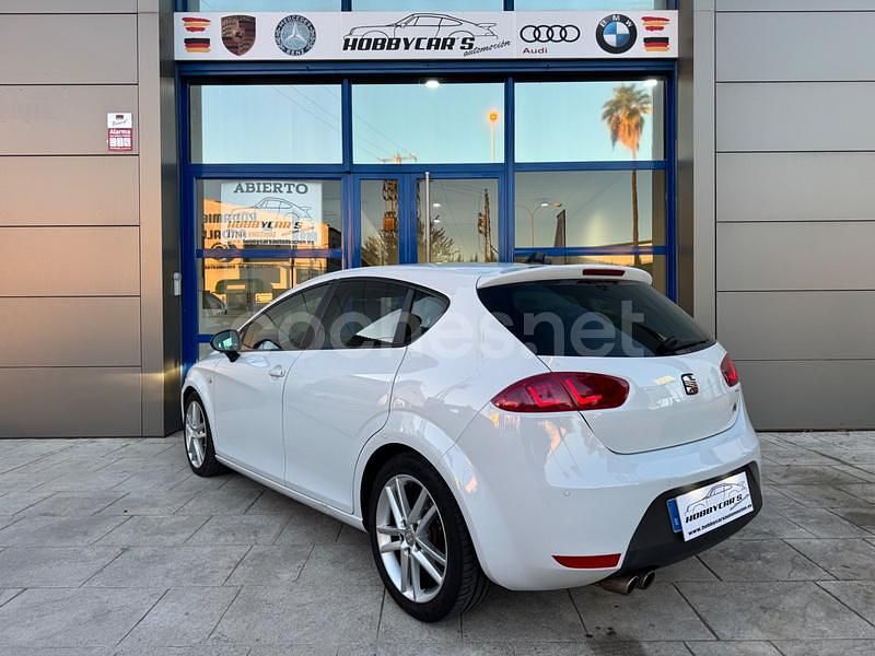 Usado Seat Leon FR 140 CV (102 kW) 2012 Blanco Berlina