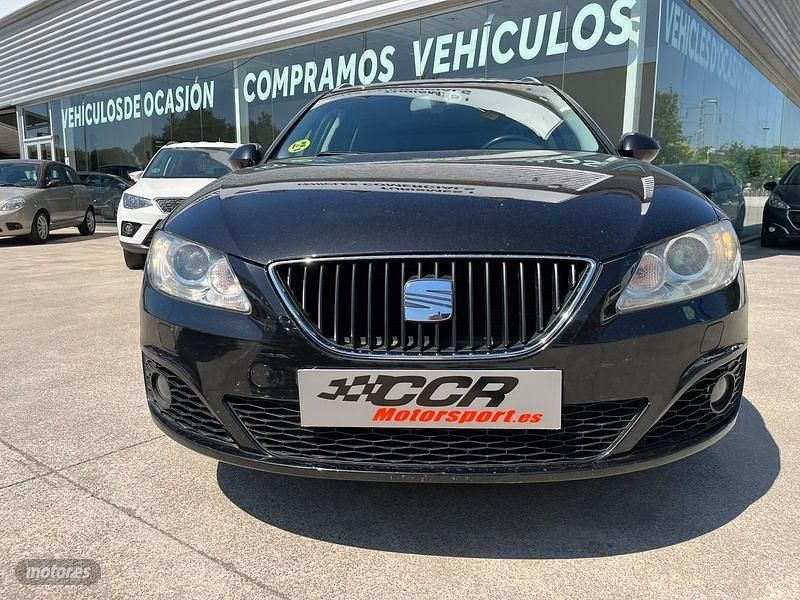 Usado Seat Exeo Style 143 CV (105 kW) 2009 Negro Familiar