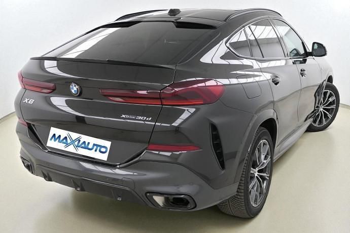 Usado BMW X6 M Sport 286 CV (210 kW) 2025 Negro SUV