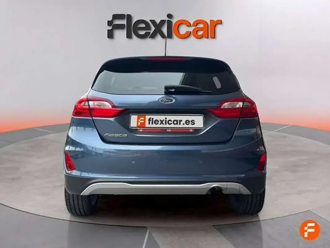Usado Ford Fiesta Active 101 HP (74 kW) 2019 Azul Citadino