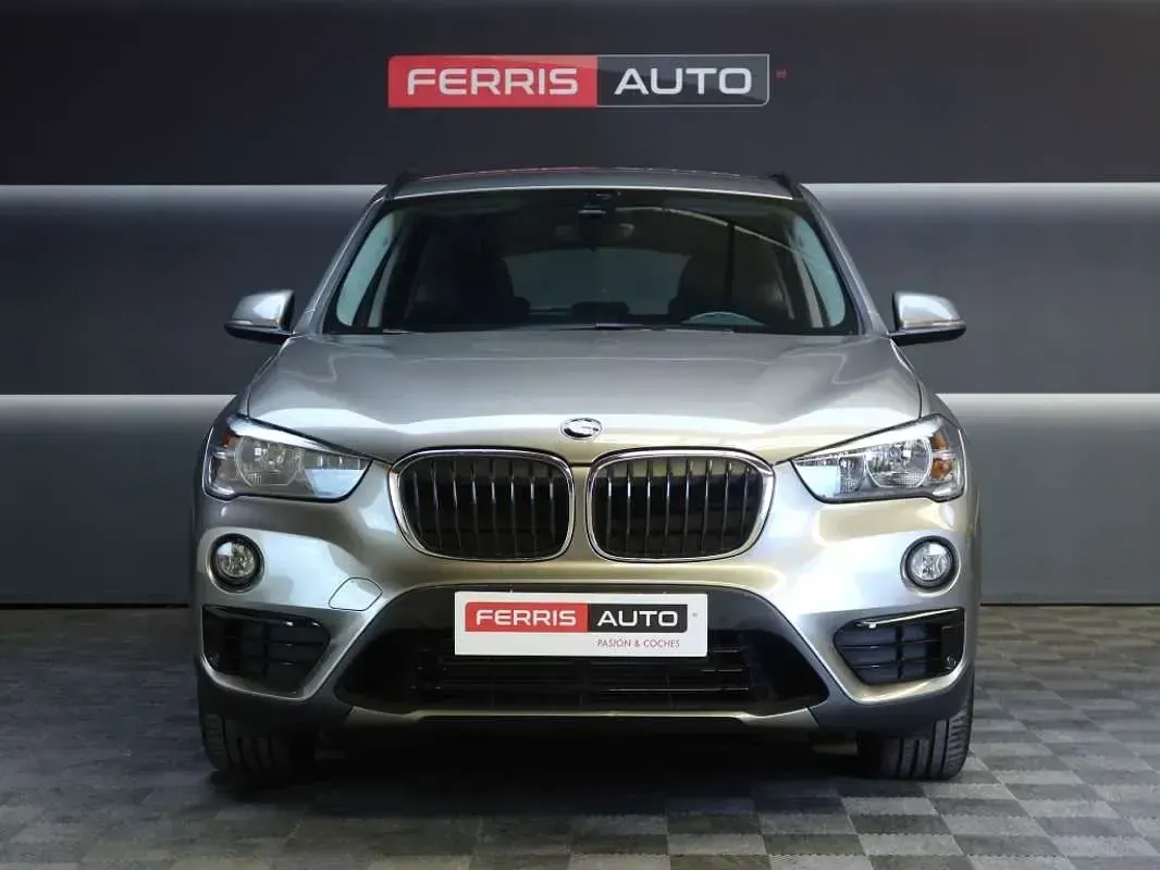 Usado BMW X1 Performance 231 CV (169 kW) 2016 Gris SUV