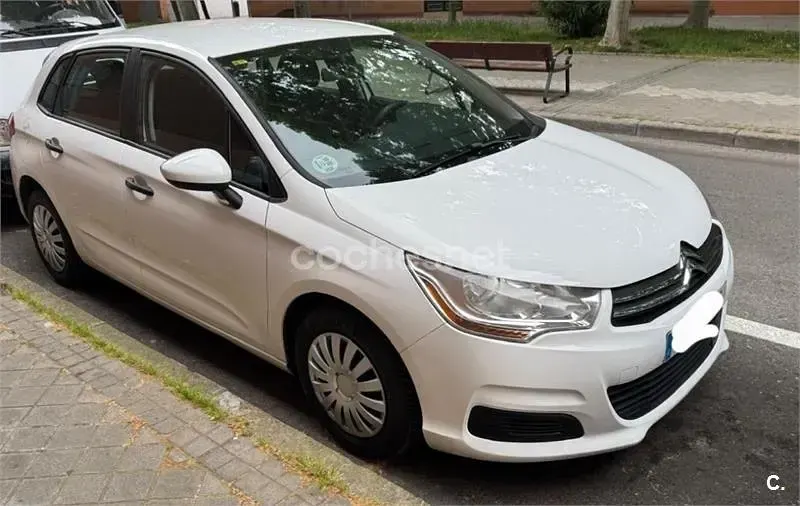 Usado Citroën C4 114 HP (83 kW) 2014 Branco Sedan