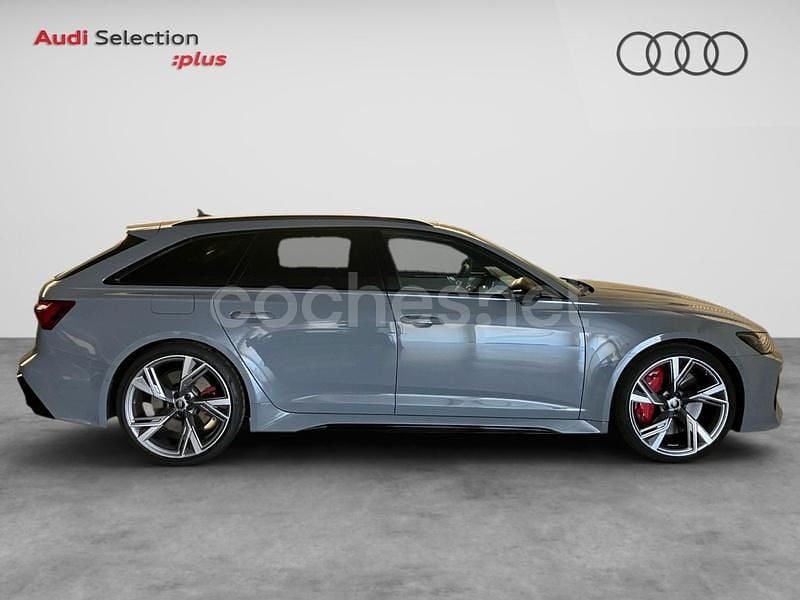 Usado Audi RS6 Performance 630 CV (463 kW) 2024 Gris / plata Familiar