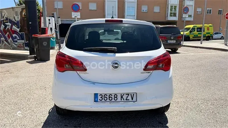 Usado Opel Corsa Design Edition 90 CV (66 kW) 2019 Blanco Utilitario
