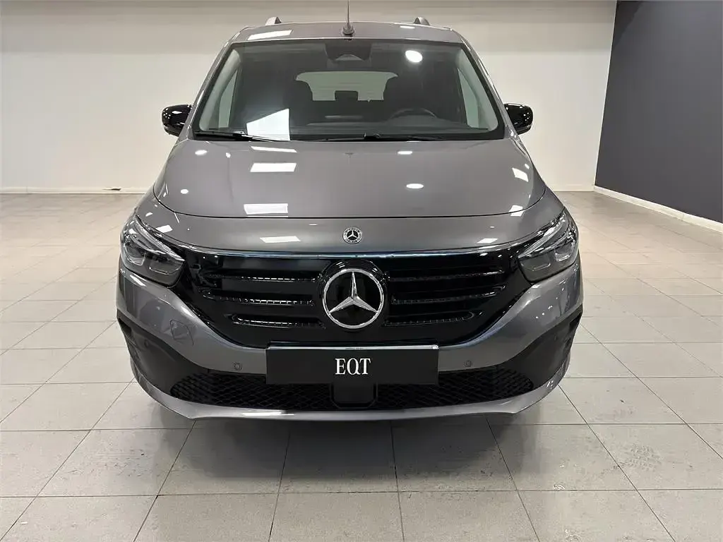Nuevo Mercedes EQT200 Advanced Plus 89 kW (122 CV) 2025 Eléctrico Monovolumen