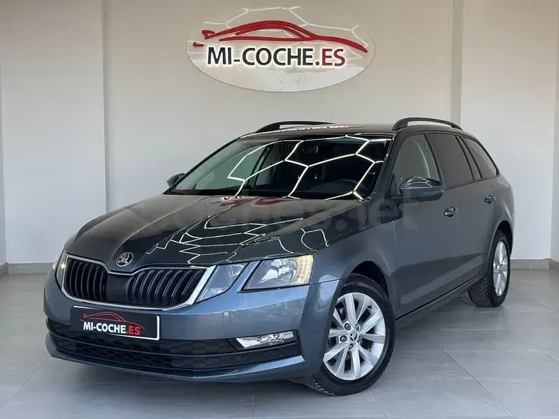 Usado Skoda Octavia Style 115 CV (84 kW) 2019 Blanco Berlina