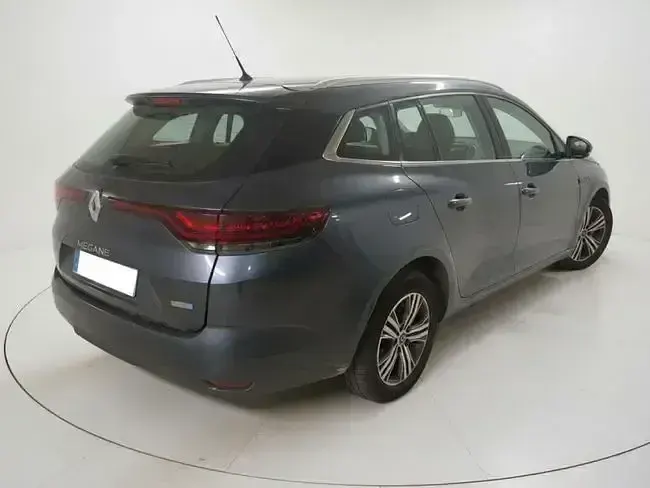 Usado Renault Mégane IV Evolution 160 CV (117 kW) 2022 Gris Familiar