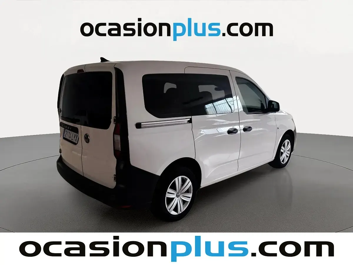 Usado VW Caddy 102 CV (75 kW) 2022 Blanco Monovolumen