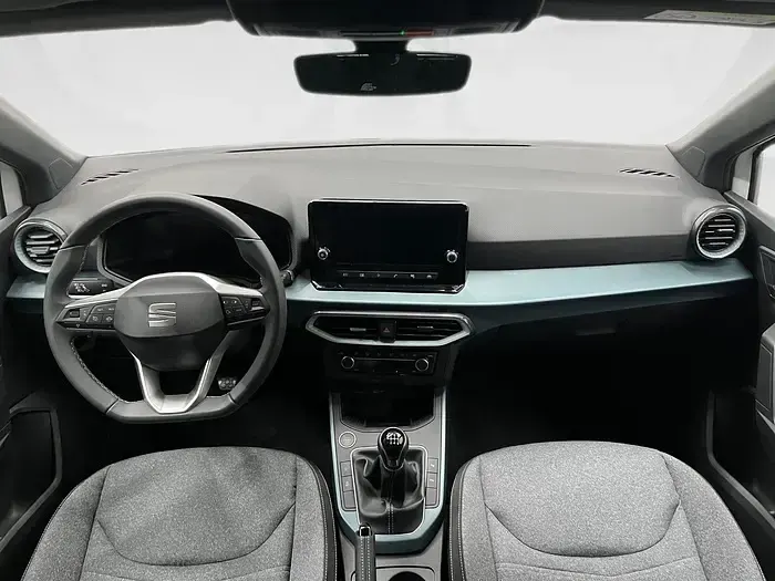 Usado Seat Arona Xperience 115 CV (84 kW) 2026 Blanco SUV