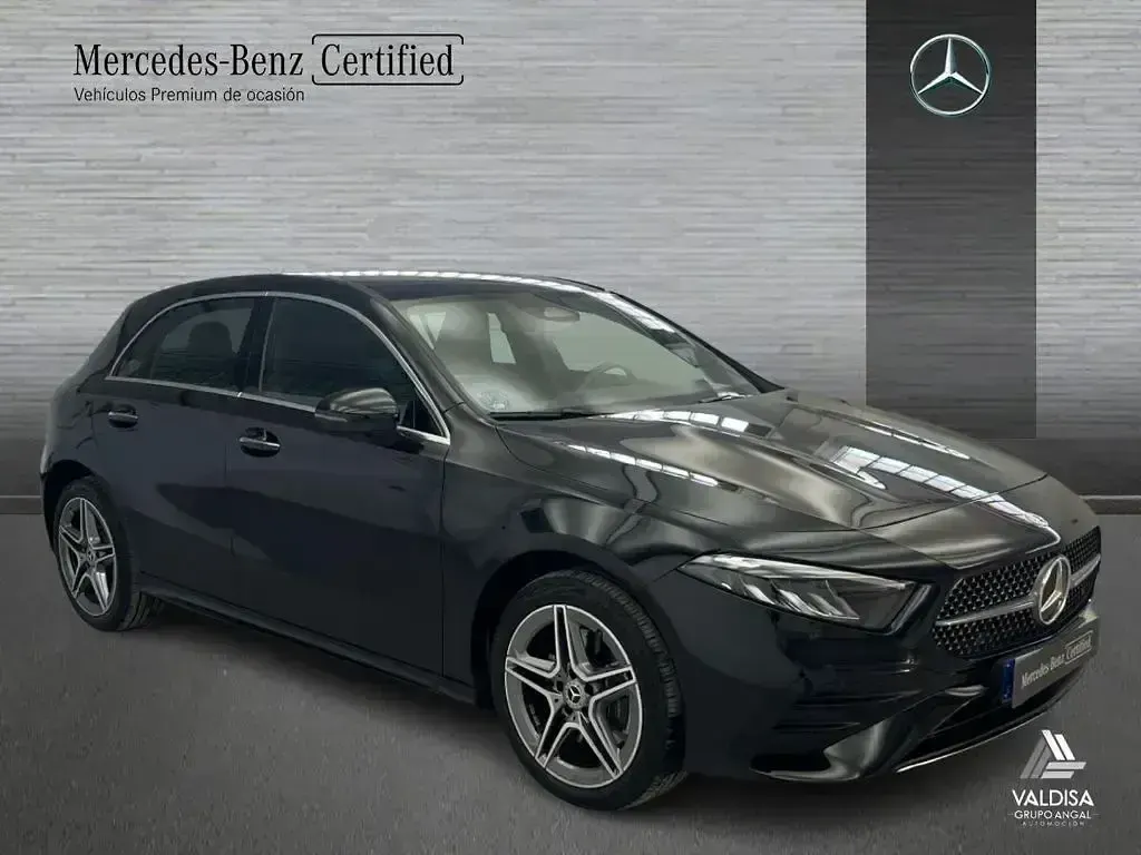 Usado Mercedes A250 218 CV (160 kW) 2025 Negro Berlina