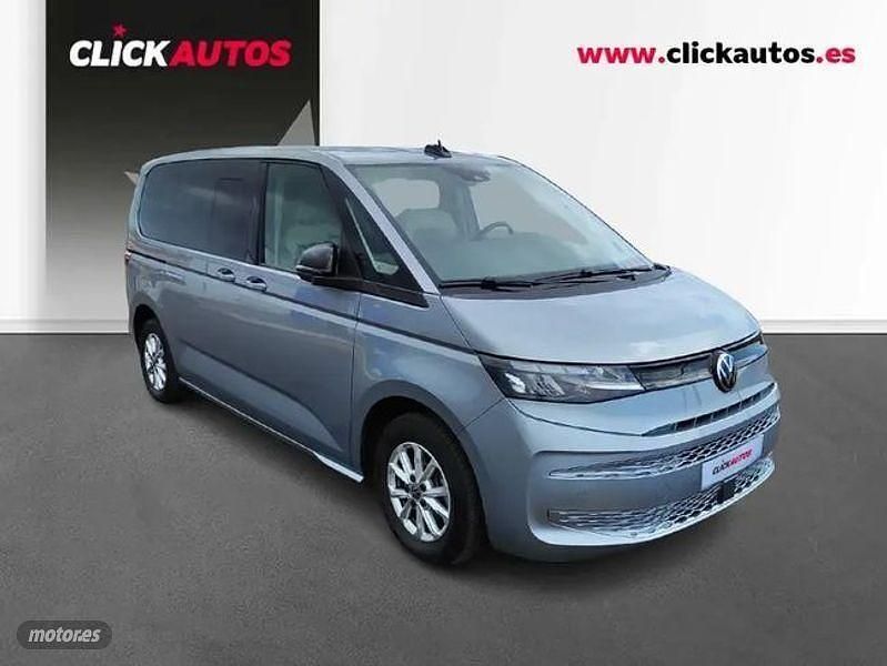 Usado VW Multivan 150 CV (110 kW) 2024 Plateado Monovolumen
