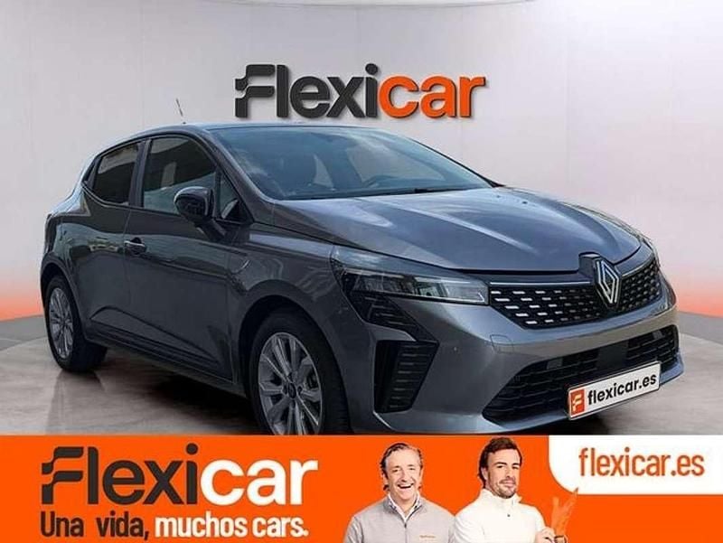 Usado Renault Clio V 101 CV (74 kW) 2025 Gris Berlina