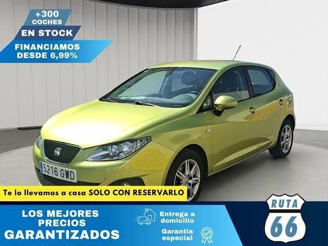 Usado Seat Ibiza Style 90 HP (66 kW) 2010 Amarelo Sedan