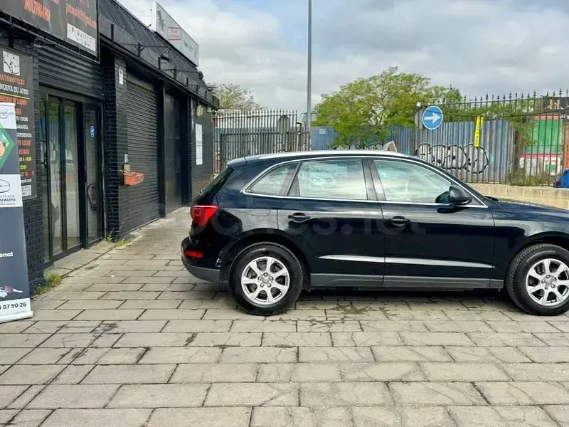 Begagnad Audi Q5 170 HK (125 kW) 2012 Svart SUV