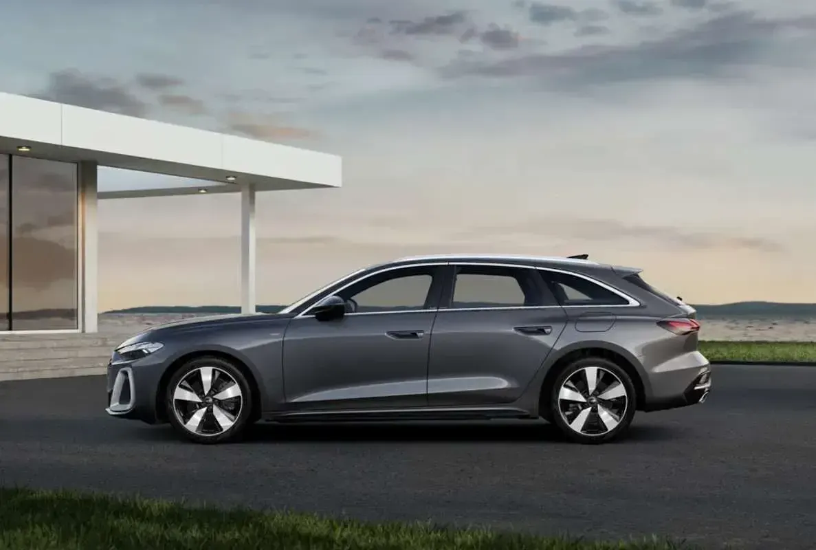 Nuevo Audi A5 S-Line 299 CV (219 kW) 2026 Gris Familiar