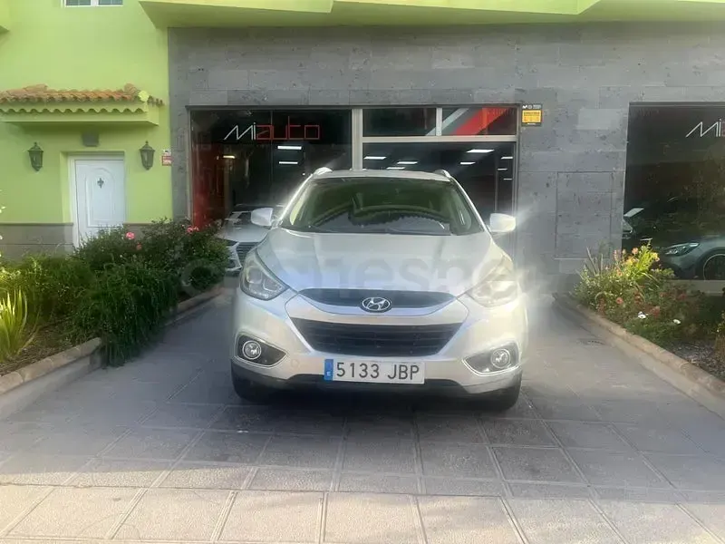 Usado Hyundai ix35 115 CV (84 kW) 2014 Gris / plata SUV