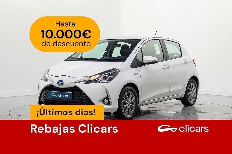 Blanco Usado 2018 Toyota Yaris Hybrid Active Utilitario | 12.390 € (Precio justo) - Imagen 1/4