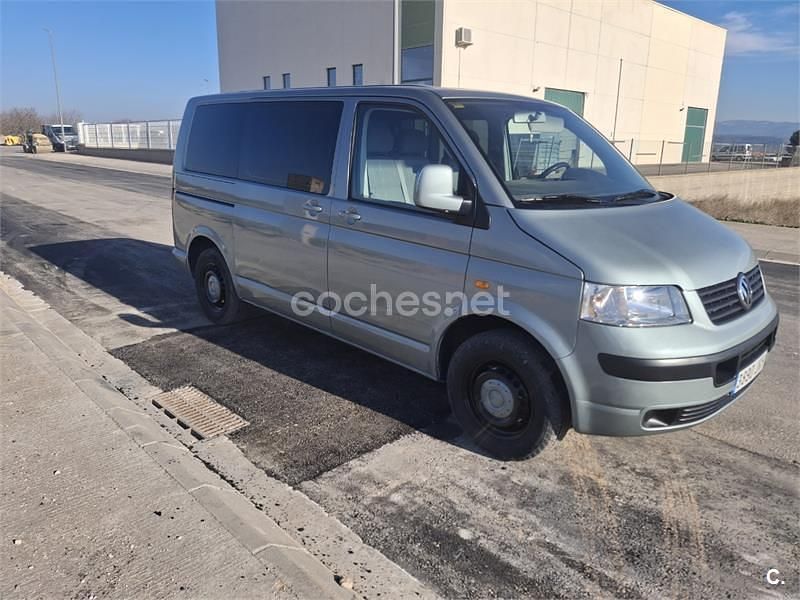 Usado VW Transporter 140 CV (102 kW) 2009 Verde Van