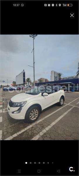 Blanco Usado 2017 Mahindra XUV500 SUV | 11.000 € - Imagen 1/4