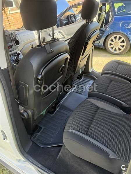 Usado Peugeot Partner Tepee Outdoor 120 CV (88 kW) 2015 Blanco Monovolumen