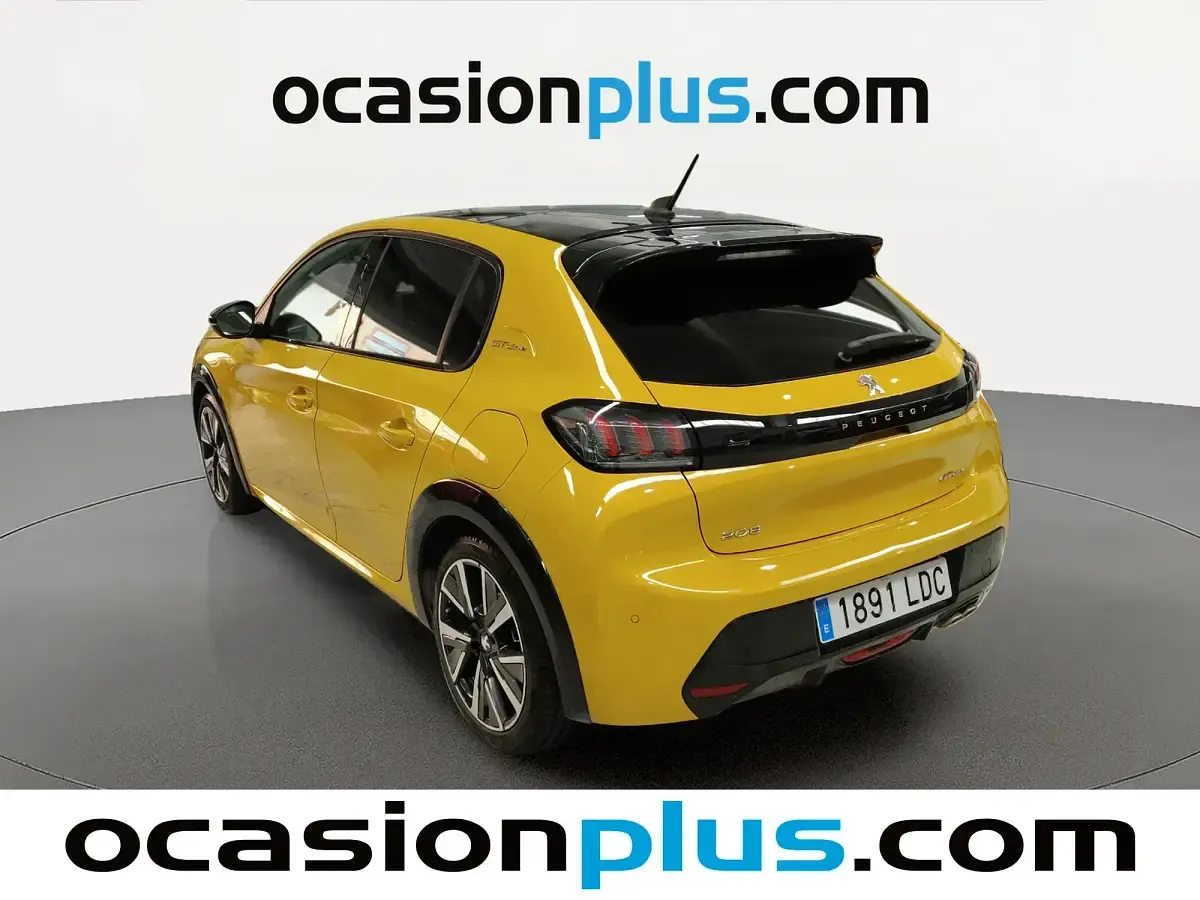 Usado Peugeot 208 GT-line 130 HP (95 kW) 2019 Amarelo Citadino