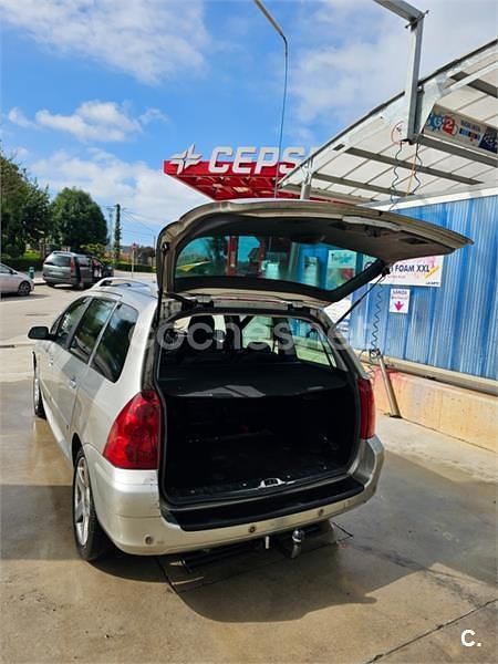 Usado Peugeot 307 136 CV (100 kW) 2006 Beige Familiar