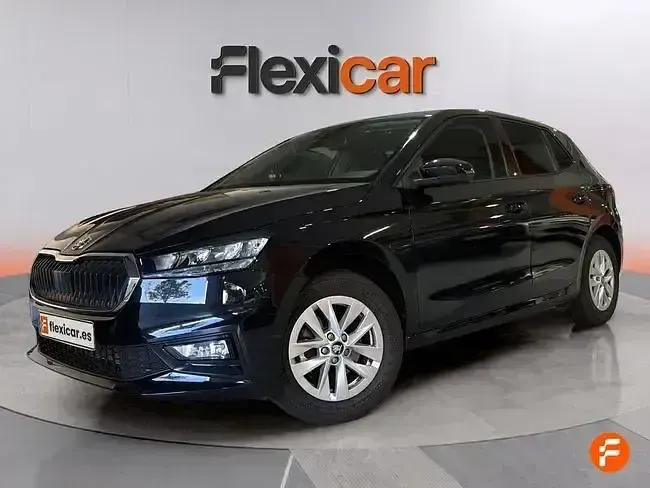 Usado Skoda Fabia Selection 115 CV (84 kW) 2026 Negro Utilitario