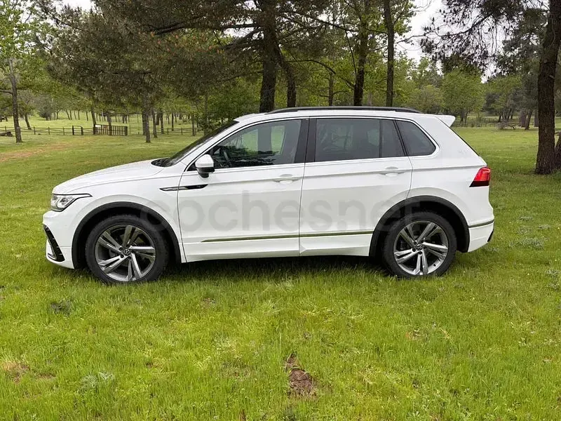 Usado VW Tiguan R-line 150 CV (110 kW) 2022 Blanco SUV