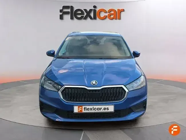 Usado Skoda Fabia Active 95 CV (69 kW) 2022 Azul Utilitario