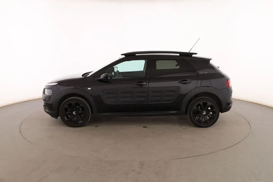 Usado Citroën C4 PureTech 110 CV (80 kW) 2017 Negro SUV