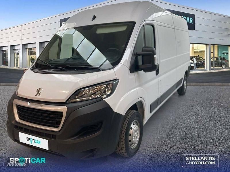 Blanco Usado 2023 Peugeot Boxer S Van | 21.900 € (Buen precio) - Imagen 1/4