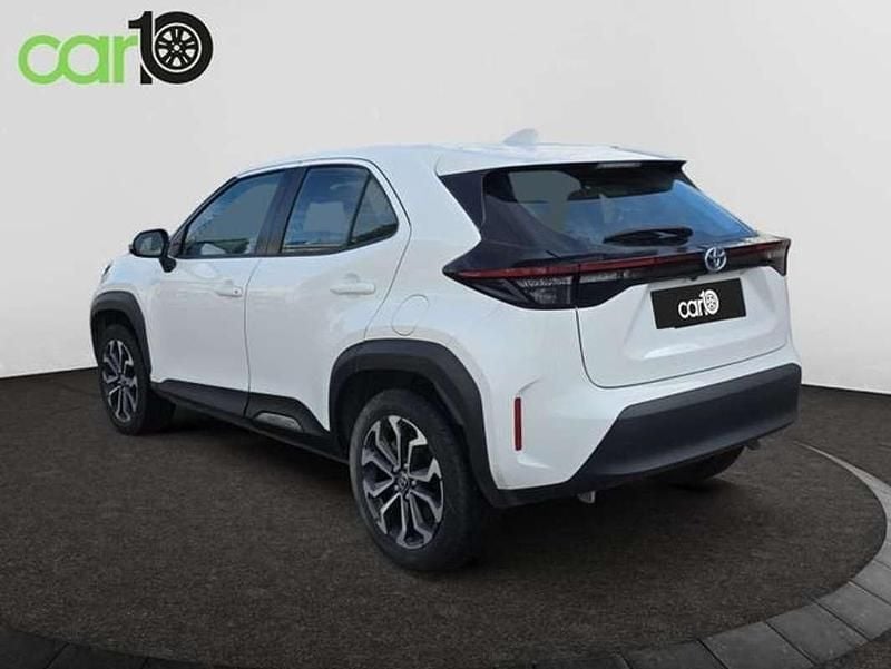 Usado Toyota Yaris Cross Active 116 CV (85 kW) 2022 Blanco SUV