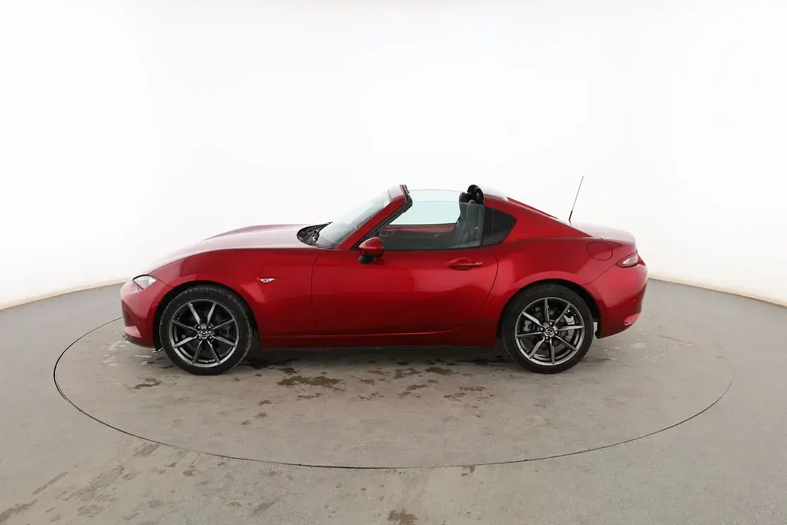 Używany Mazda MX5 184 KM (135 kW) 2020 Czerwony Kabriolet