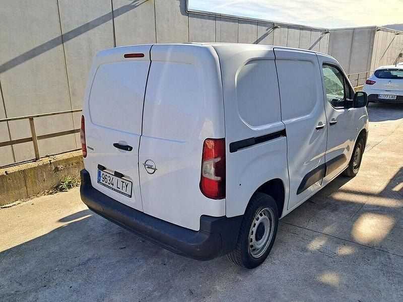 Usado Opel Combo 102 CV (75 kW) 2021 Blanco Monovolumen