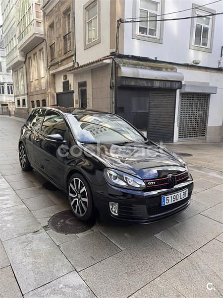 Usado VW Golf VI GTI 210 CV (154 kW) 2010 Negro Utilitario