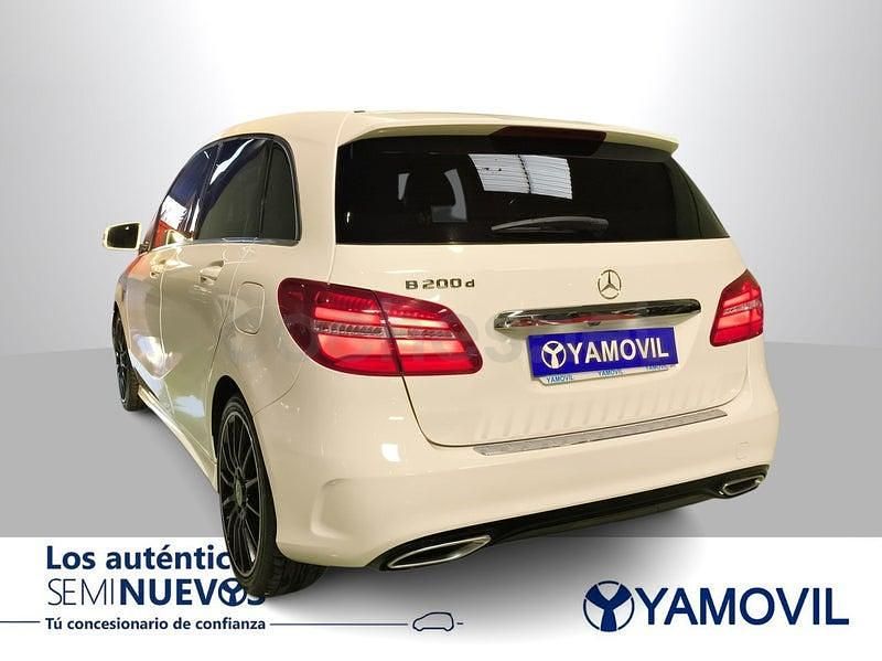 Usado Mercedes B200 136 CV (100 kW) 2019 Blanco Monovolumen