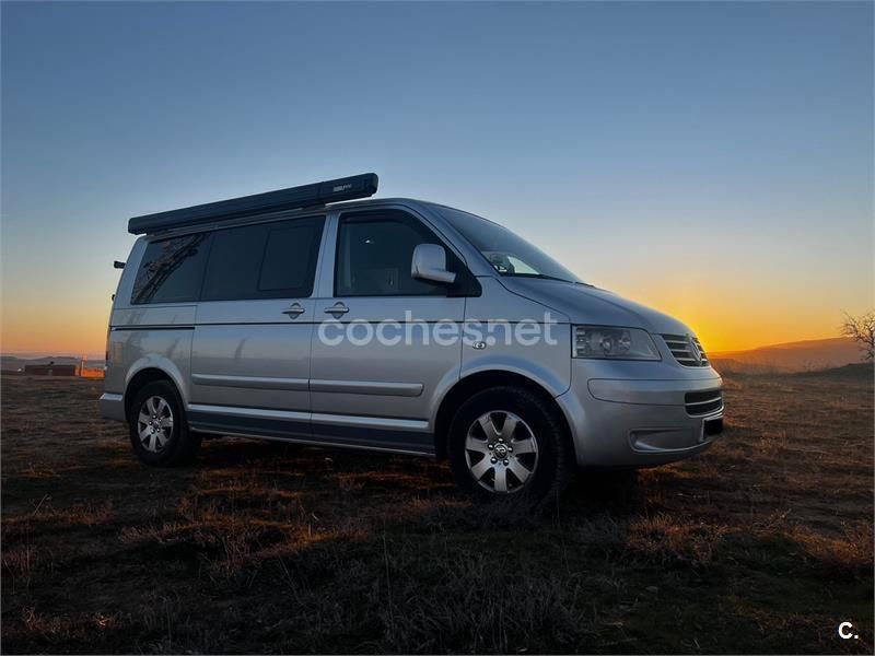 Gris / plata Usado 2004 VW Multivan Comfortline Monovolumen | 22.000 € - Imagen 1/4