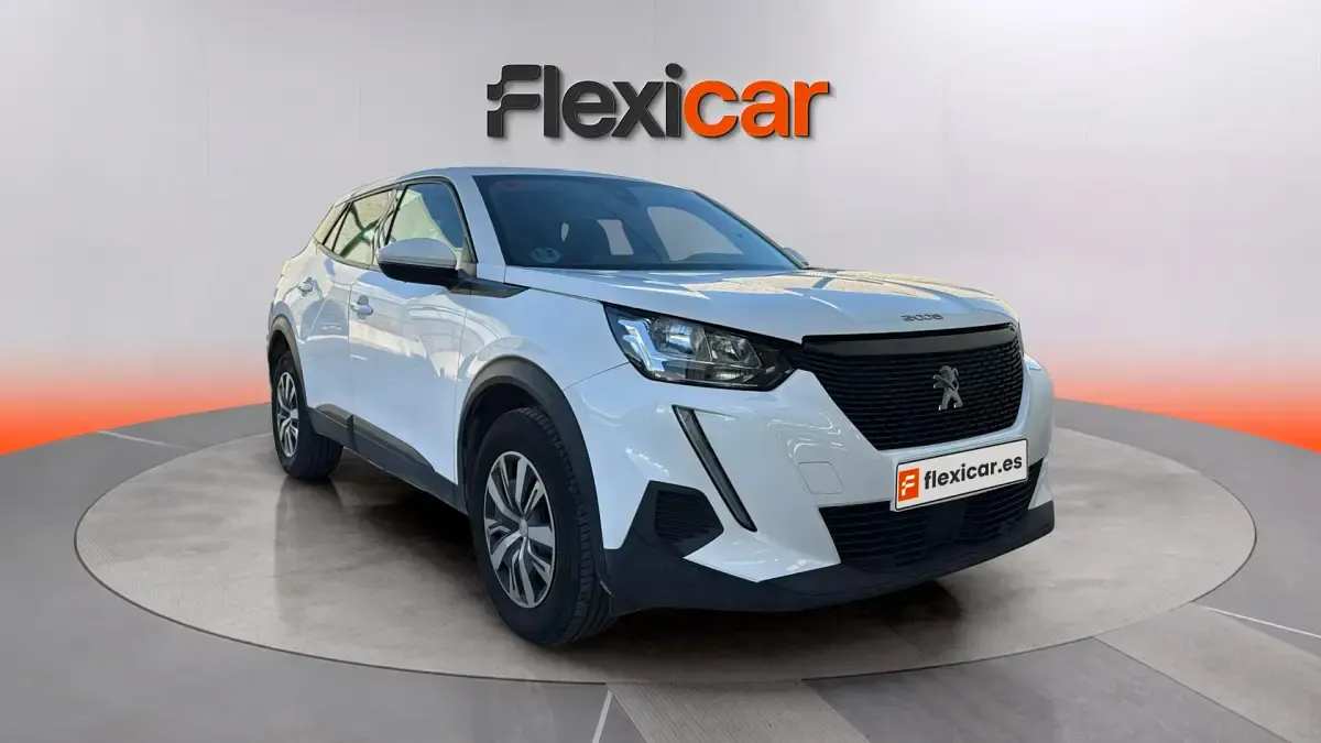 Usado Peugeot 2008 Active 110 CV (80 kW) 2021 SUV