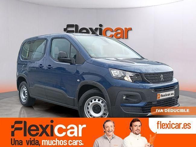 Usado Peugeot Rifter Allure 101 CV (74 kW) 2024 Azul Monovolumen