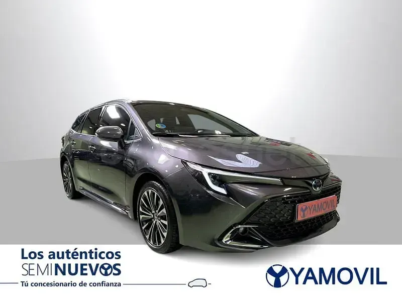 Usado Toyota Corolla Sport 140 CV (102 kW) 2023 Gris / plata Familiar