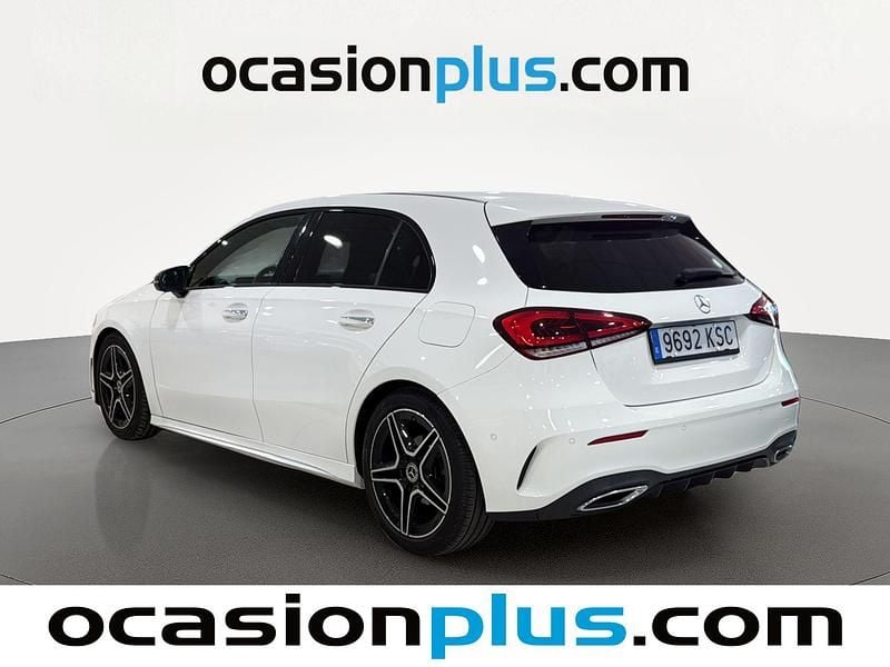 Usado Mercedes A180 AMG 136 CV (100 kW) 2018 Blanco Utilitario