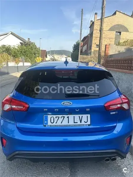 Usado Ford Focus ST-Line X 125 CV (91 kW) 2021 Azul Berlina