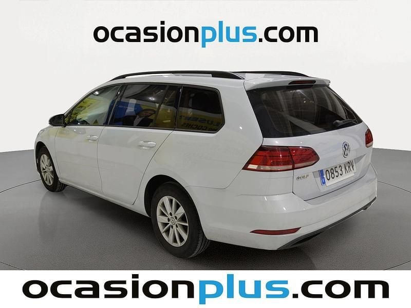 Usado VW Golf Sportsvan Business 115 CV (84 kW) 2018 Gris plata Monovolumen