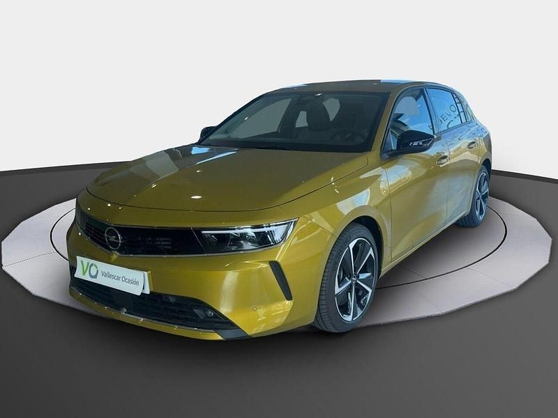 Usado Opel Astra Edition 181 CV (133 kW) 2023 Dorado Berlina
