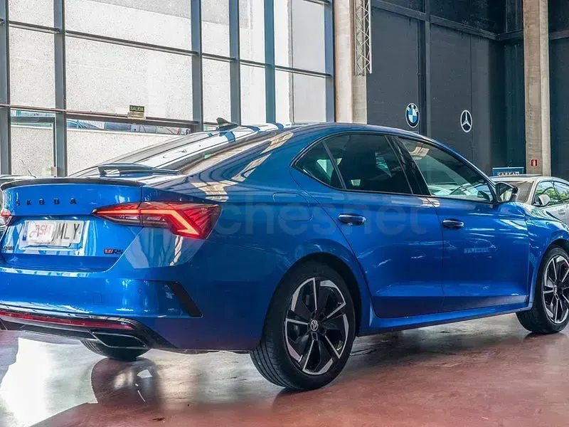 Occasion Skoda Octavia RS 245 ch (180 kW) 2024 Bleue Berline