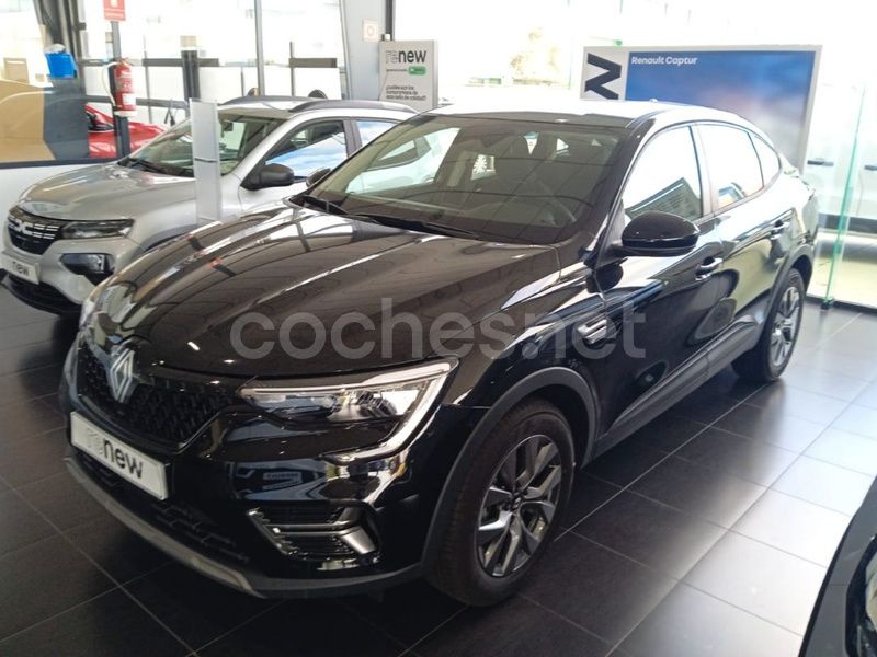 Nuevo Renault Arkana Evolution 140 CV (102 kW) 2025 Negro SUV